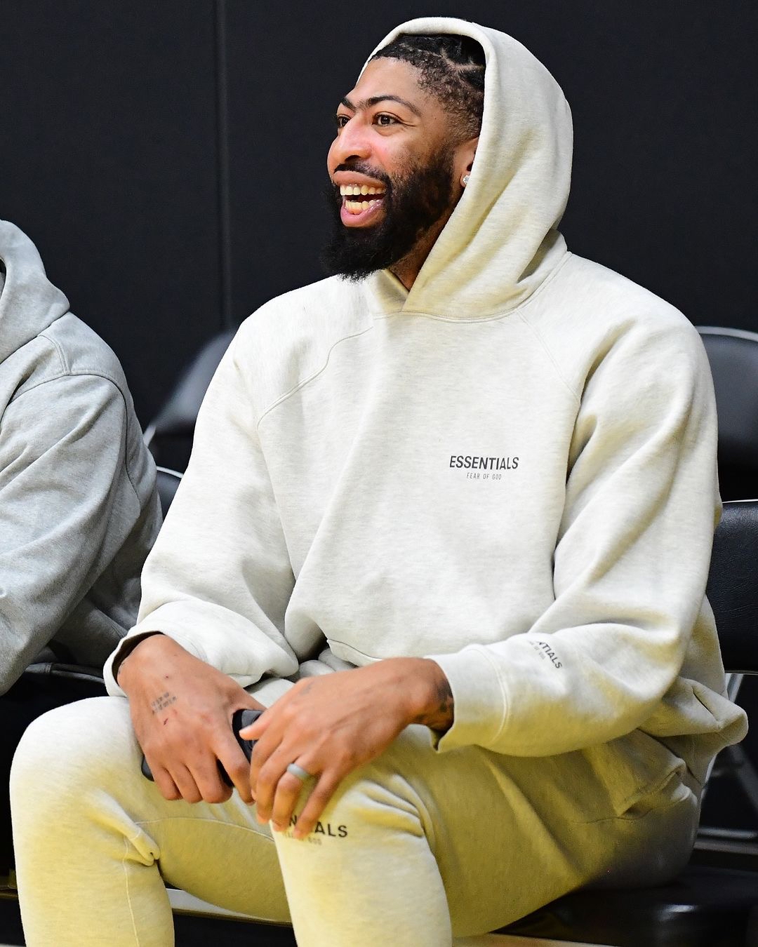 战术调整引发热议！，浓眉哥在美国队比赛中比赛局势复杂气势如虹延续的简单介绍九游体育最新版安装