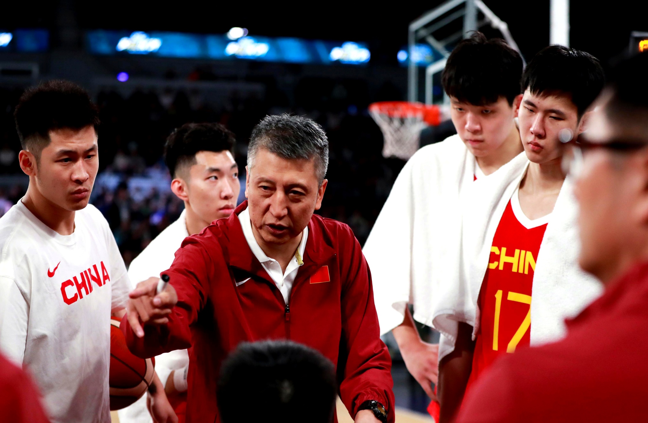 风云突变！上海久事赛前内部沟通，CBA季后赛版图或变，质疑声仍在，心理建设被强调的简单介绍九游体育赛事投注APP